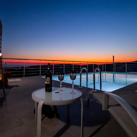 The View Apartment *